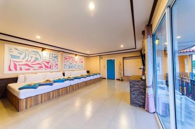 The Harbor Front เกาะล้าน Hotel Luaran gambar