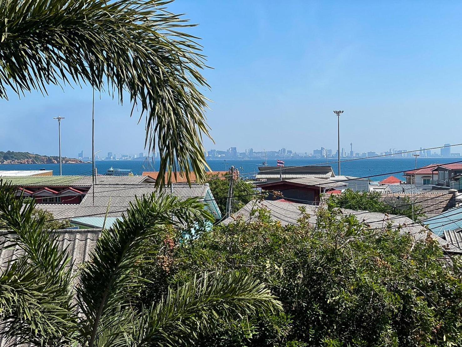 The Harbor Front เกาะล้าน Hotel Luaran gambar